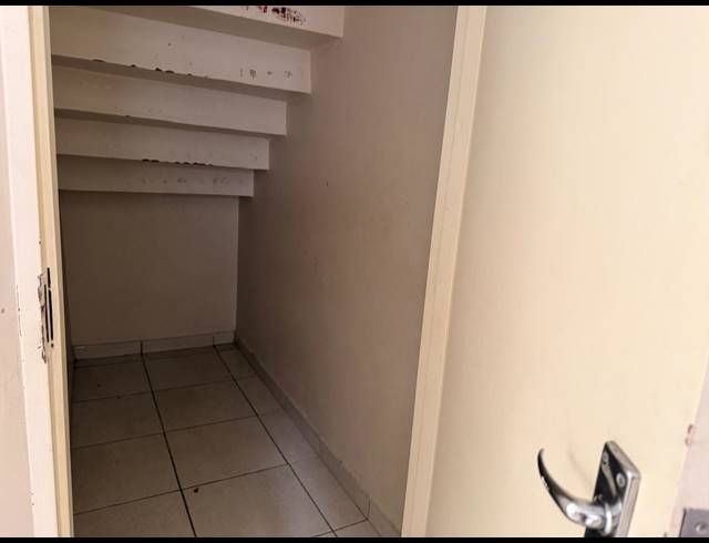 3 BEDROOM TOWNHOUSE FOR SALE IN WATERKLOOF AH